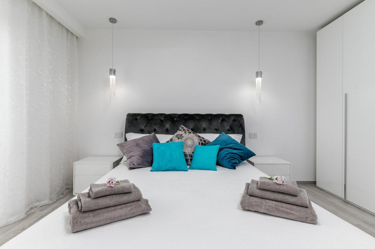 Dimora Alighieri Apartment Каровиньо Екстериор снимка